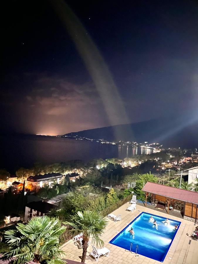 Astan Hotel Gagra Exterior photo
