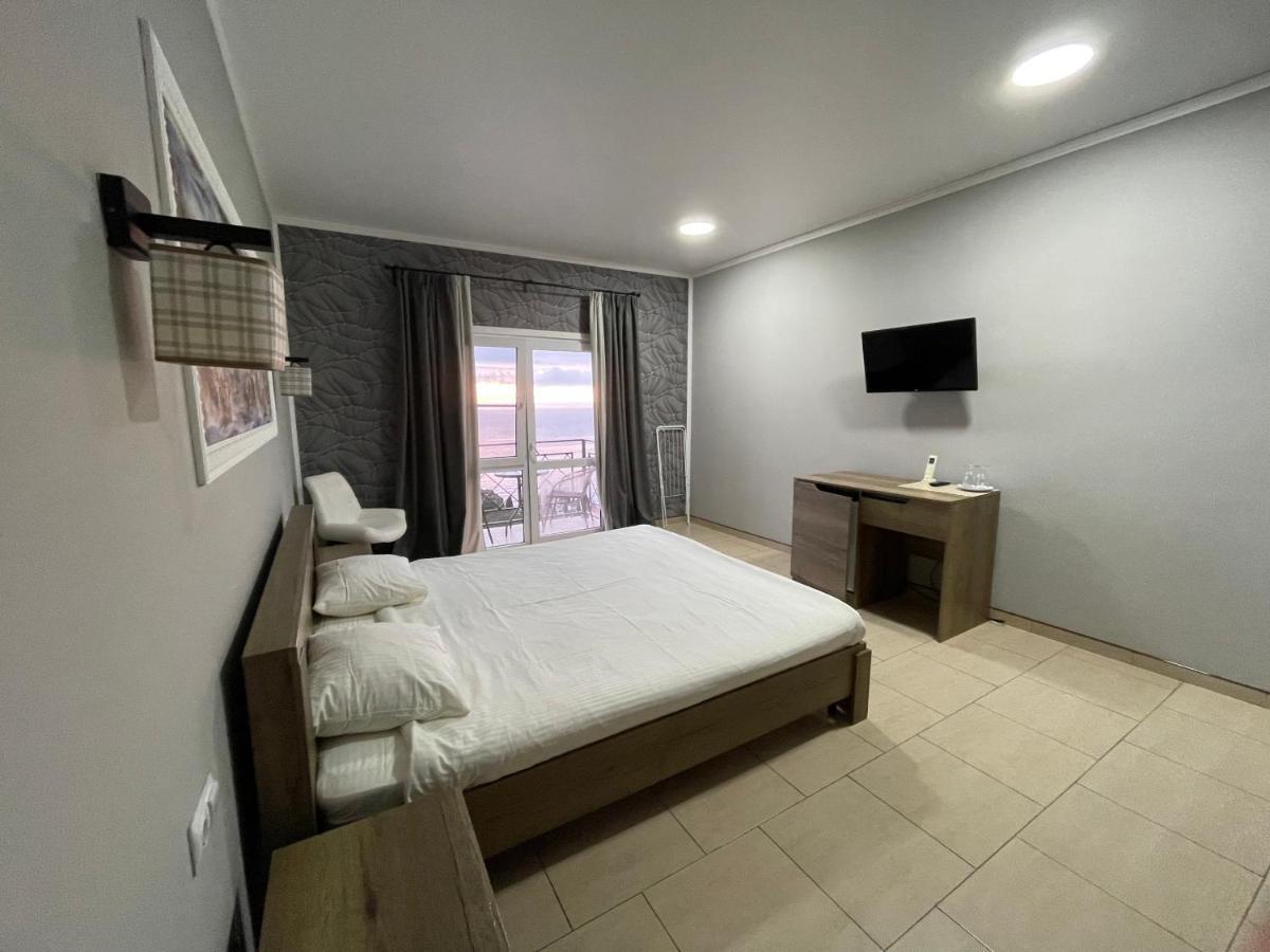 Astan Hotel Gagra Exterior photo
